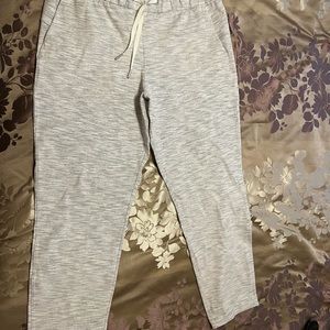 LULULEMON 7/8 JOGGER